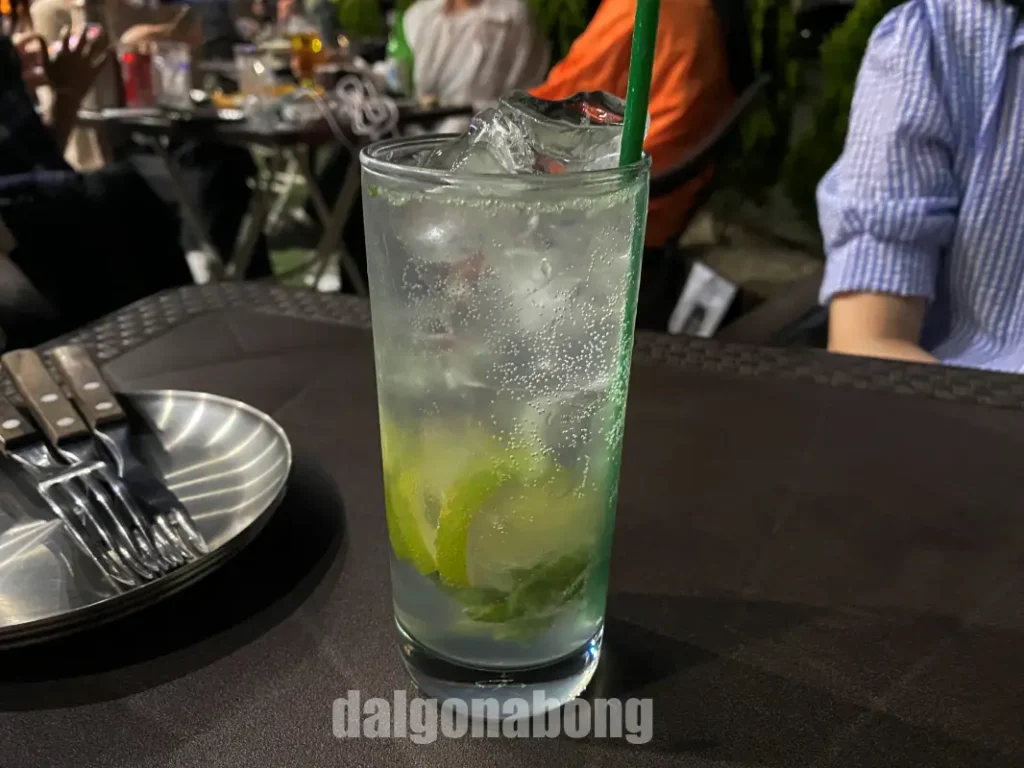 남춘천역 야장 맥주 맛집 배럴하우스