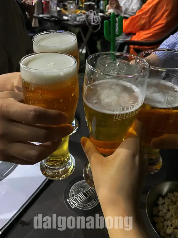 남춘천역 야장 맥주 맛집 배럴하우스
